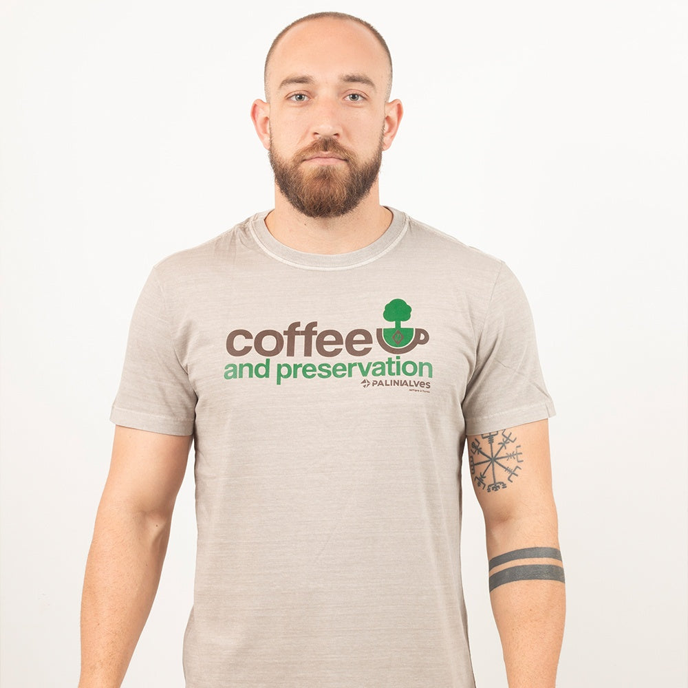 Camiseta Masculina Marrom Claro Coffee and Preservation