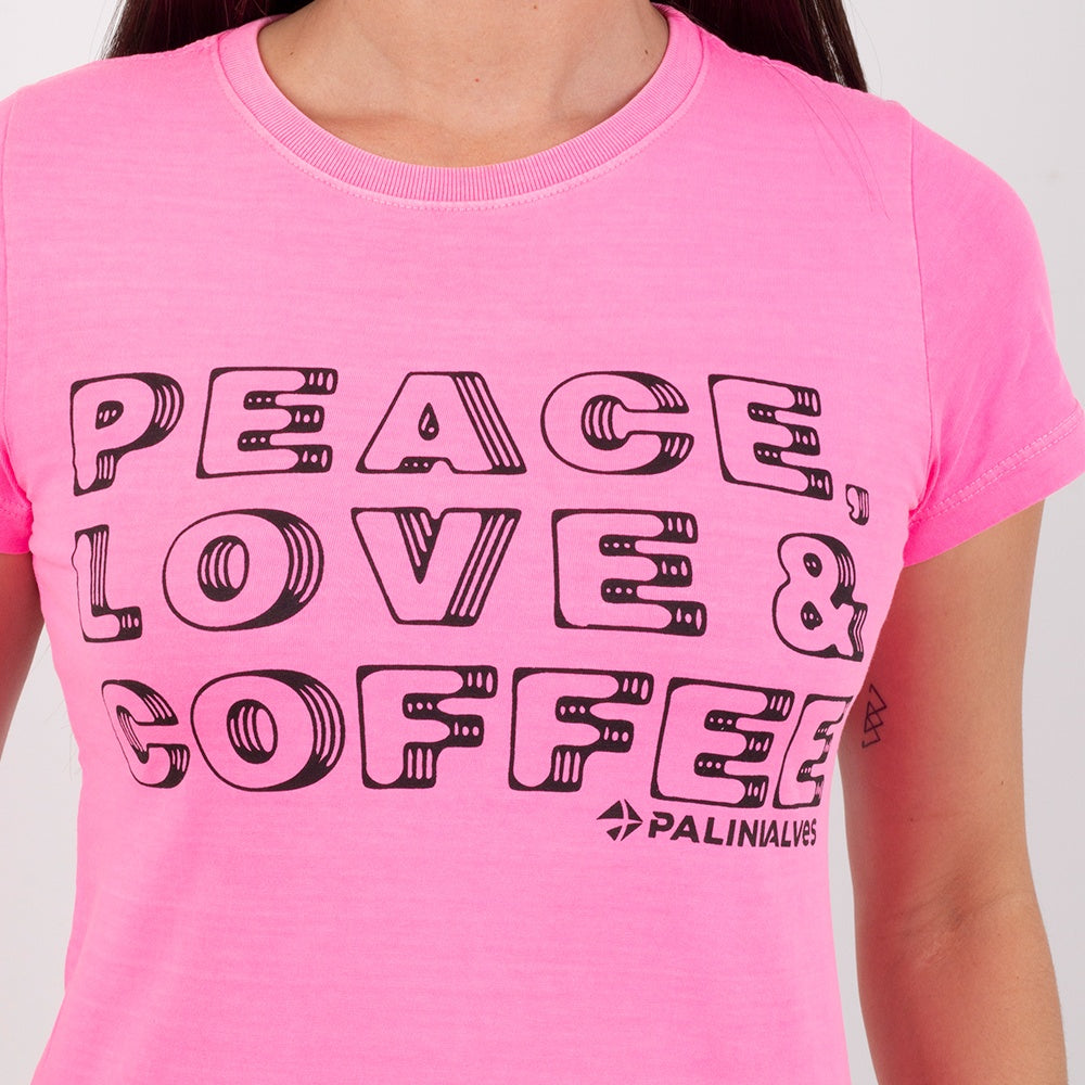 Camiseta Feminina Rosa Peace, Love & Coffee