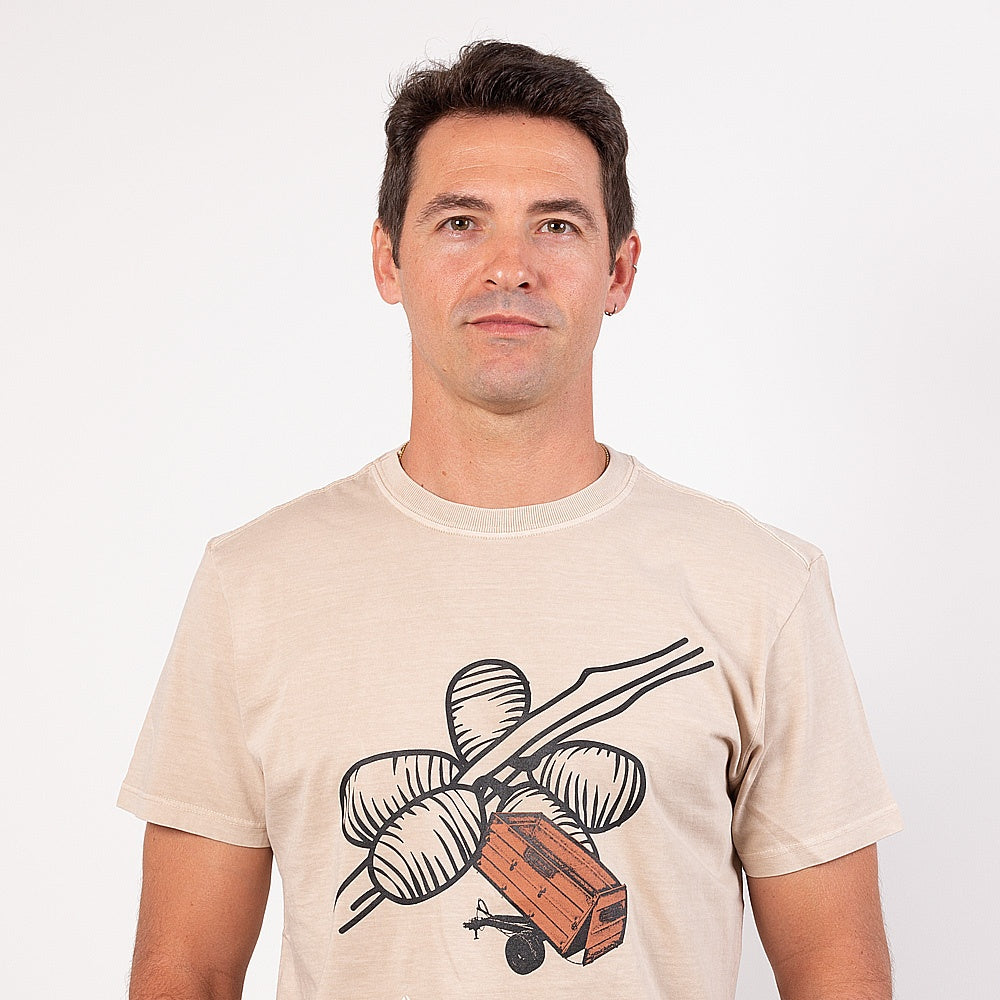 Camiseta Masculina Bege Carreta